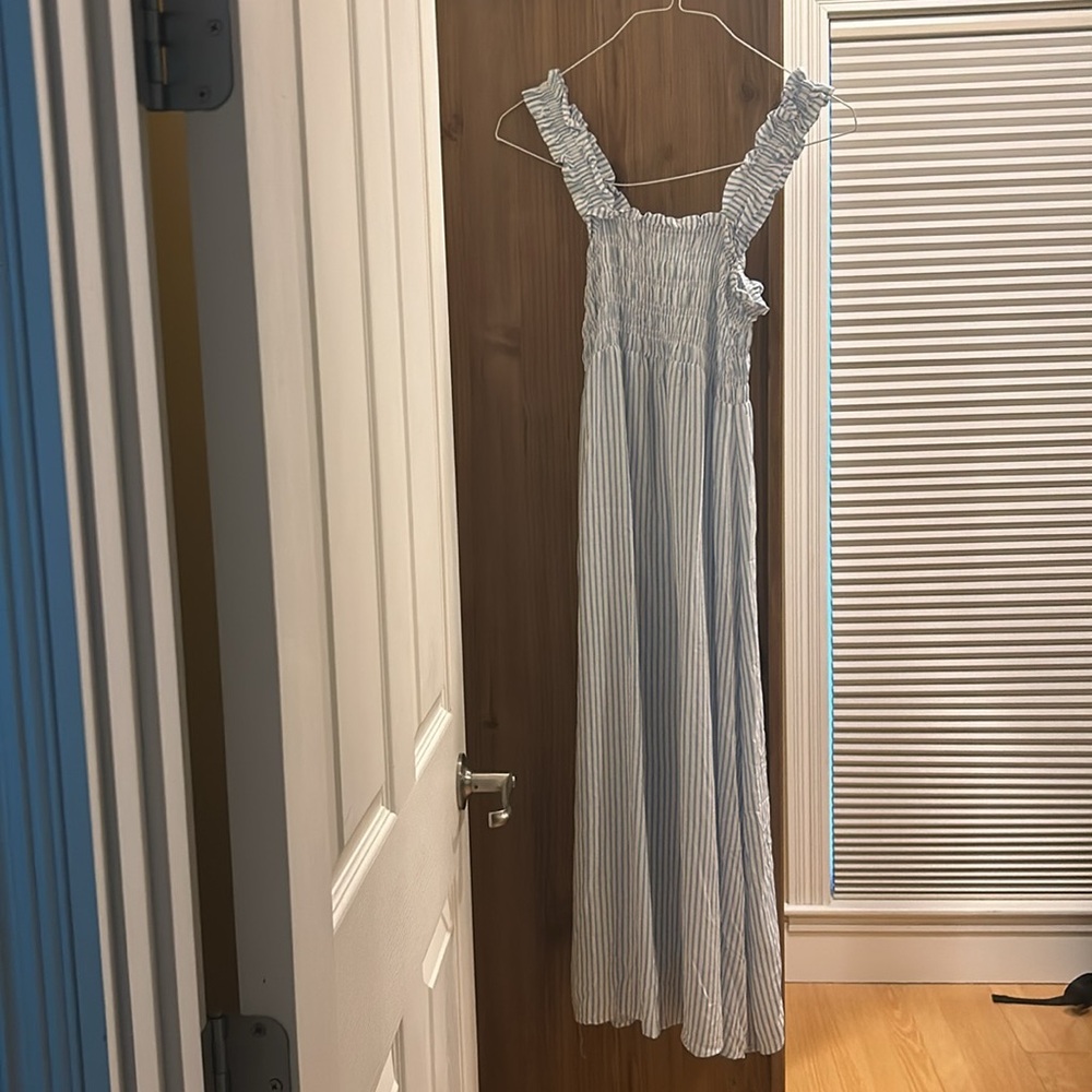 H&M Midi Maternity dress